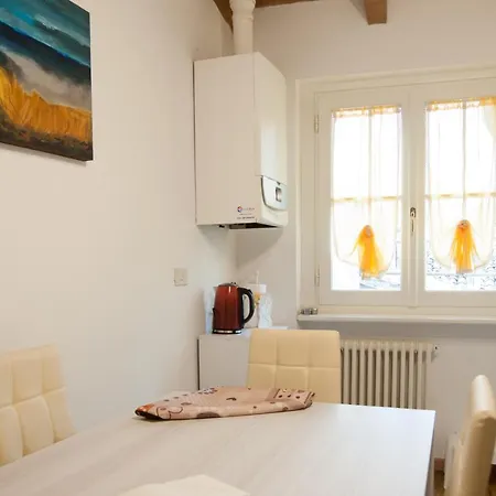 Il Borgo Luca Lejlighed Parma